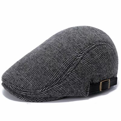 Ευρωπαικό στυλ Woolen Beret για εξωτερικές δραστηριότητες Προσαρμοσμένο χρώμα Ηλικιακή ομάδα Ενήλικες