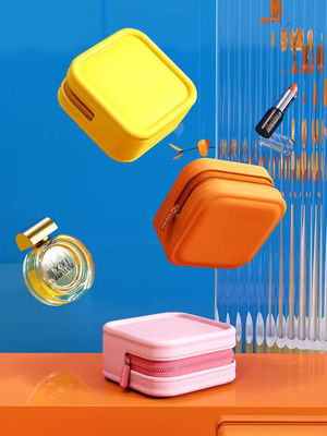Η καθημερινή ζωή Custom Logo Square Silicone Makeup Bag με αδιάβροχο σχεδιασμό και υλικό