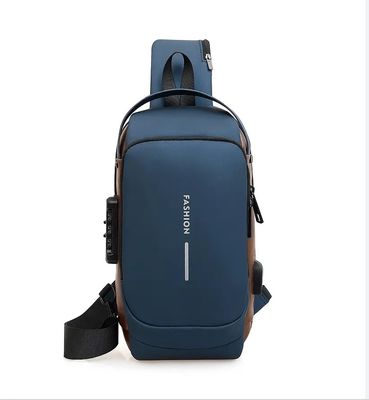 2023 Τελευταία μόδα ανδρική crossbody τσάντα με υδατοασφαλές σχεδιασμό και προσαρμοσμένο λογότυπο