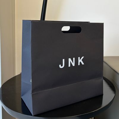 Λούξυ ρούχα λιανική πώληση δώρο ψώνια μαύρα κοσμήματα χαρτοσακούλα με προσαρμοσμένο χρώμα